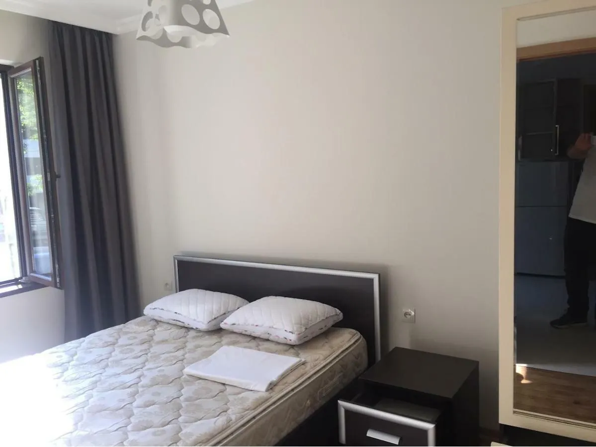 Apartment Mzeo-S Home Batumi